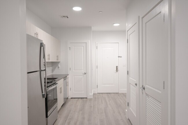 Photo - 276 Reock St