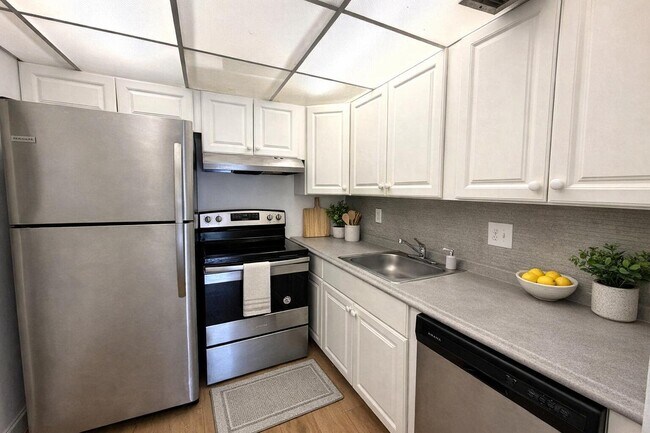 Photo - 644 NW 13th St Unidad 310