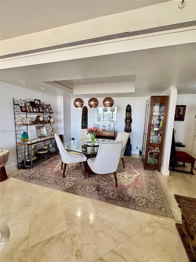 19500 Turnberry Way Unit 15F