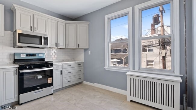 Photo - 19 Newfield St