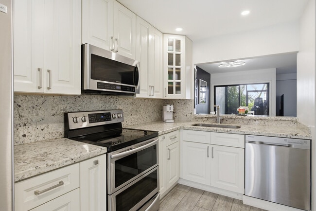 Photo - 1512 N 15th Terrace