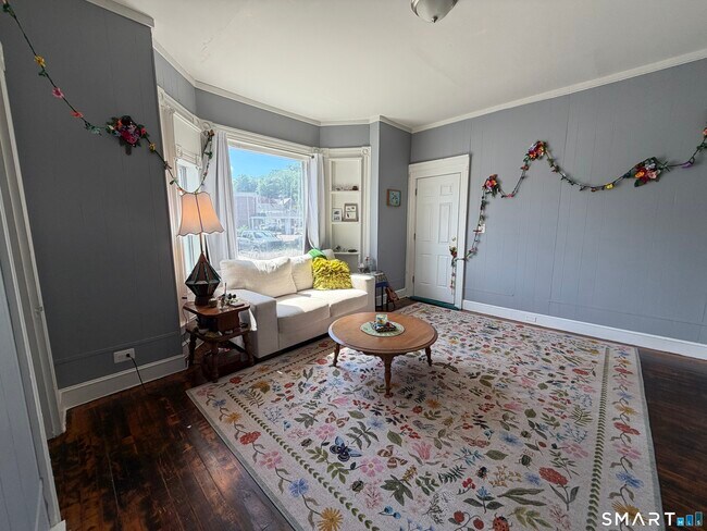 Photo - 19 Center St Unit 1R