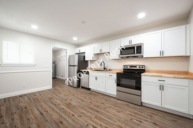 Photo - 7716 Nautical Way Unidad "A"