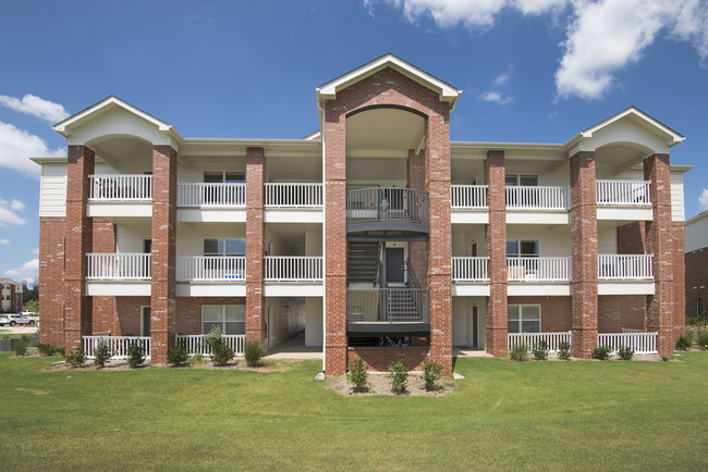 The Trails at Bentonville Apartments For Rent in Bentonville, AR