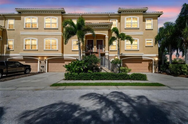 Building Photo - 6533 Channelside Dr Rental