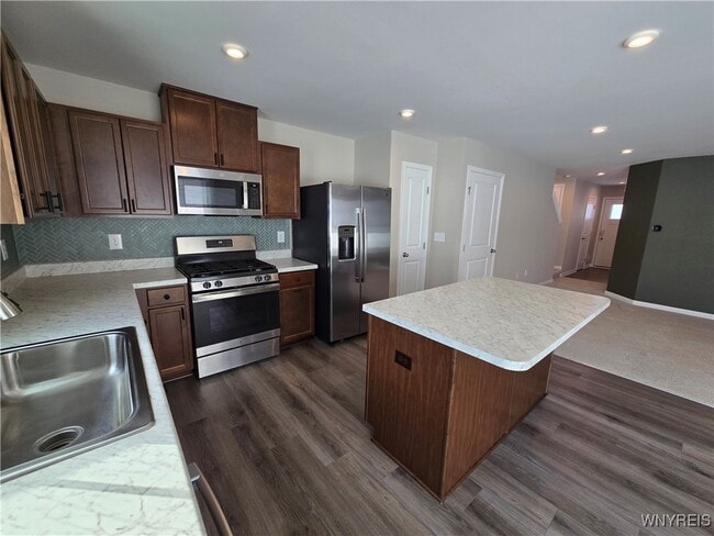 Photo - 113 South Dr