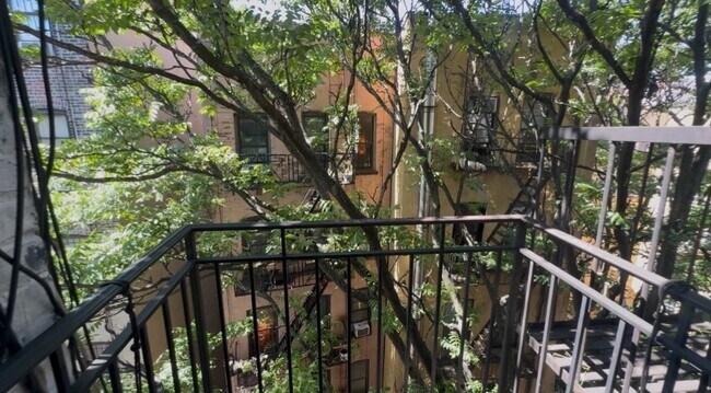 Photo - 416 E 13th St Unit 6E