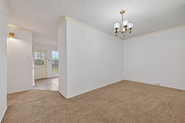 Photo - 13908 Cravenridge Dr