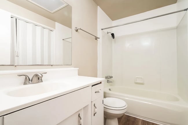 Photo - 14718 104th Ave E