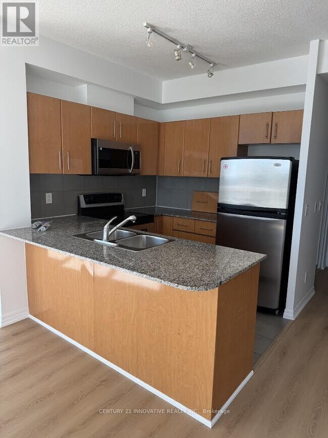 Photo - 16 Yonge St Unité 2209