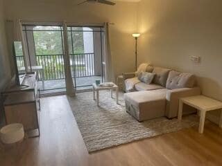 Photo - 3021 Alcazar Pl Unidad 202