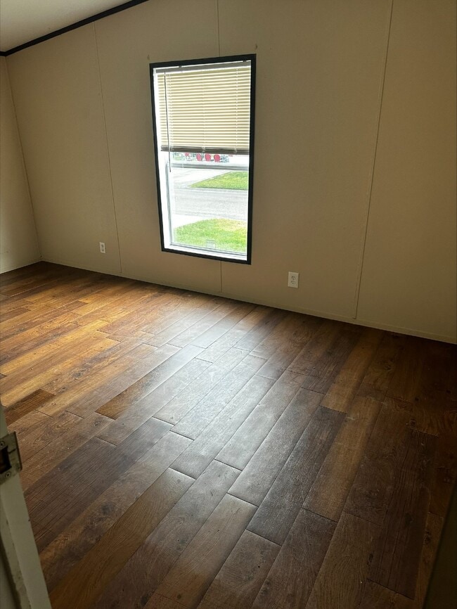 Photo - 3322 IH-69 Access Rd Unit Lot 11
