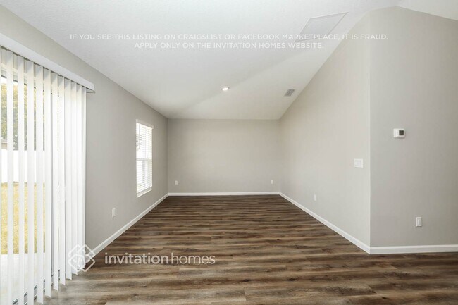 Photo - 3851 SW Janiga St