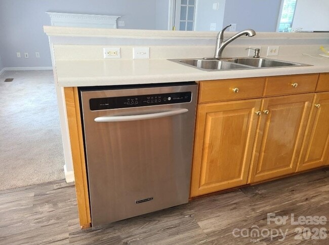 Photo - 10402 Friarsgate Rd