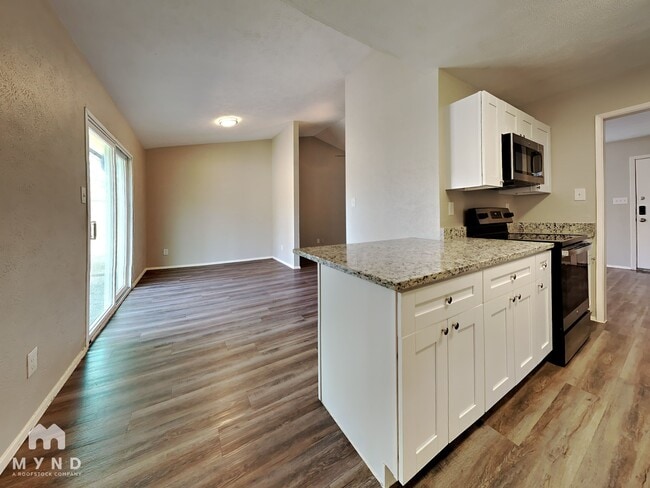 Photo - 2822 Canary Ln