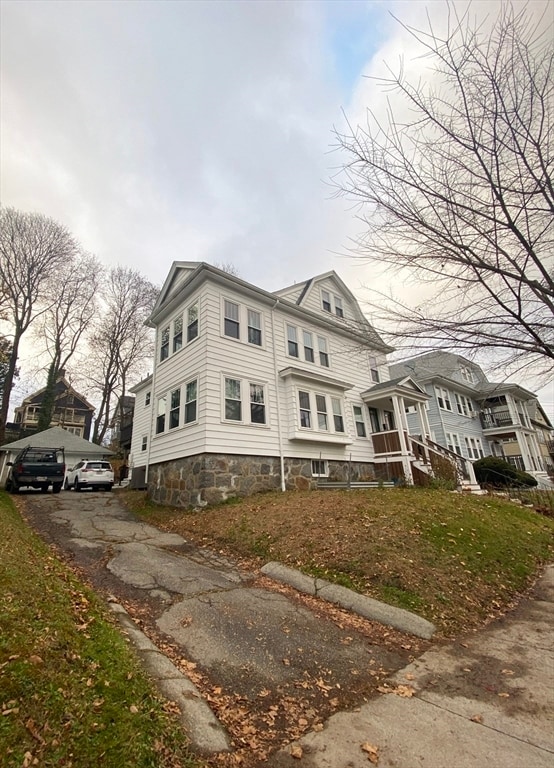 Photo - 16 Arborough Rd Unit 2