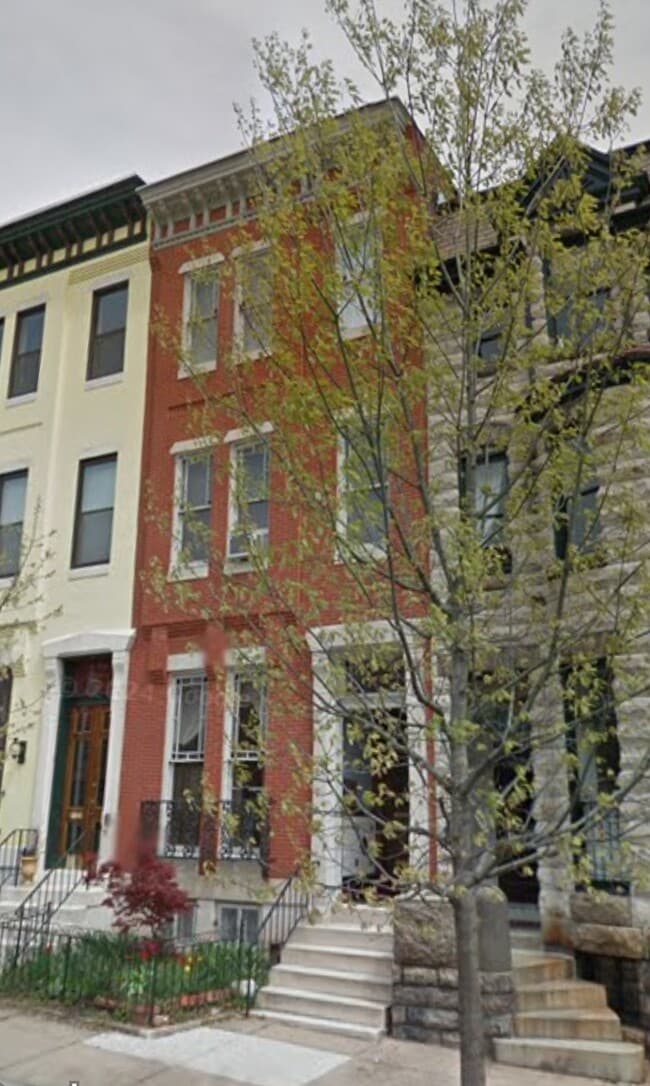 Photo - 1723 Bolton St Unidad 1