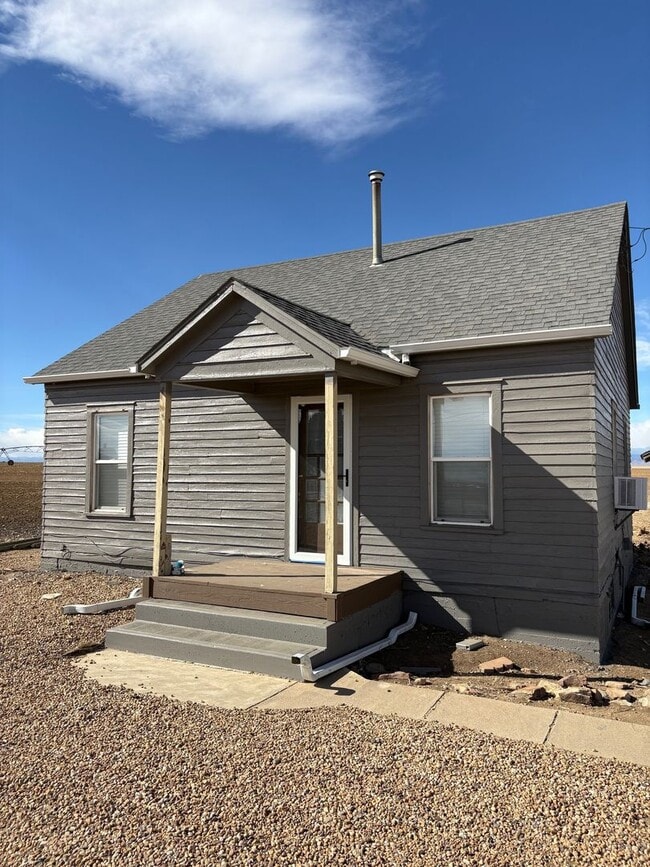 Photo - Cozy Country Home with Mountain Views
