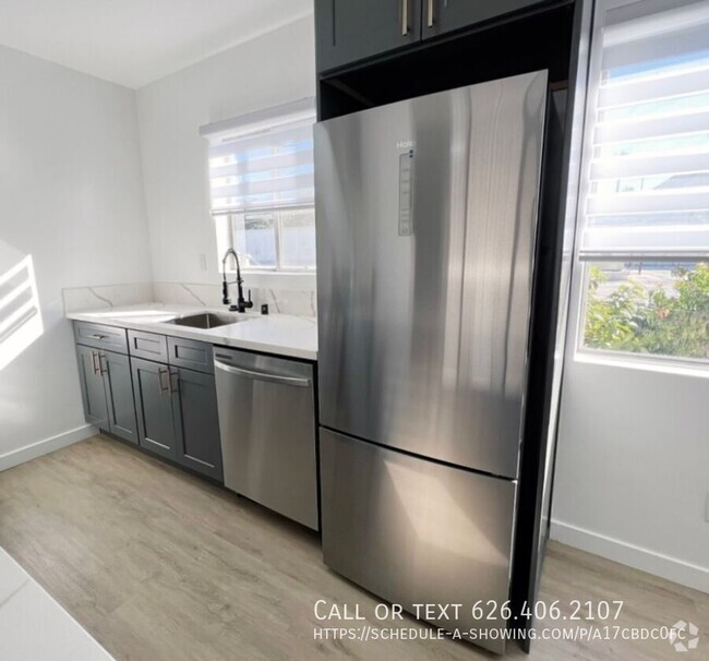 Building Photo - 521 Live Oak Ave Unit 523H Rental