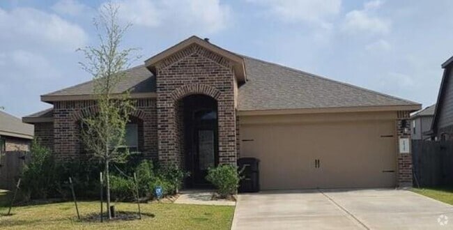Building Photo - 18315 Pin Oak Lake Dr Rental