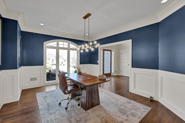 Photo - 2603 Locust Hill Pl