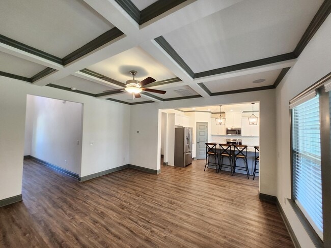 Photo - 5814 Whispering Pnes Wy