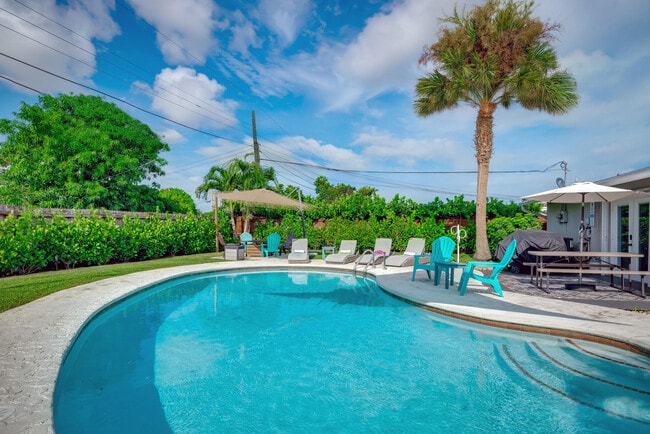 Photo - 4269 Crestdale St