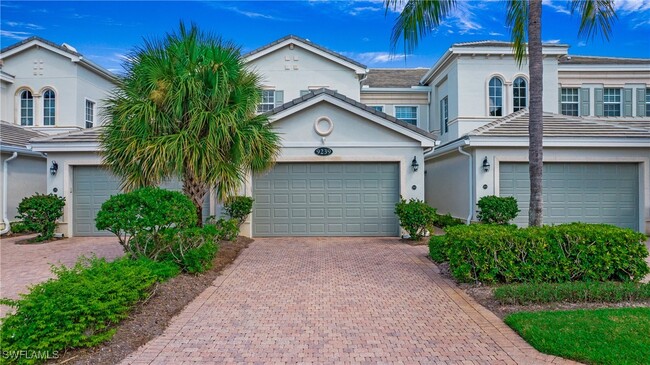 Building Photo - 9239 Tesoro Ln Unit 3-203