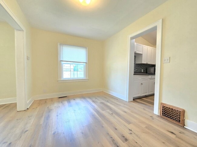 Photo - 1416 Campeau St