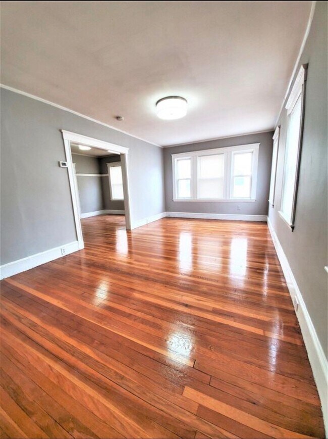 11 Monponset St Unit 1
