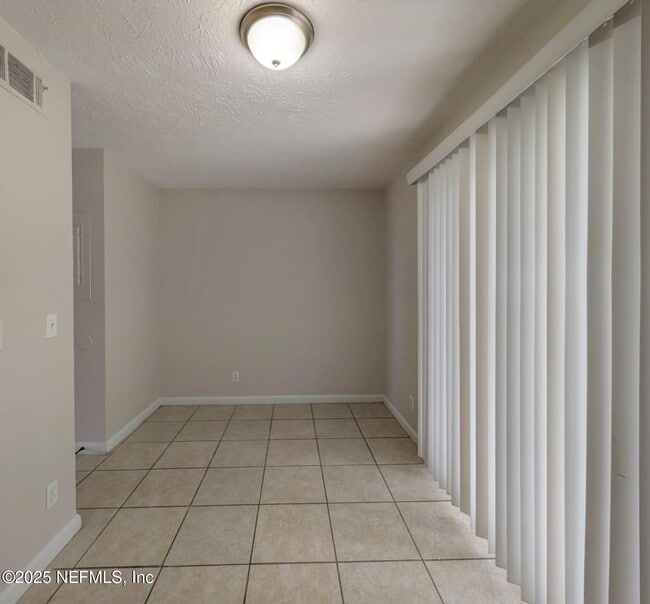 Photo - 2873 Yellow Pine Ct Unit 4
