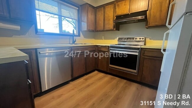 Photo - Country Living in Canby - 3 BD | 2 BA Home