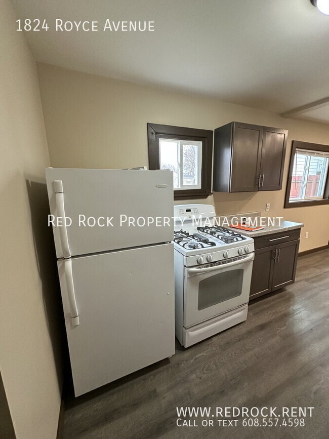 Photo - 1824 Royce Ave