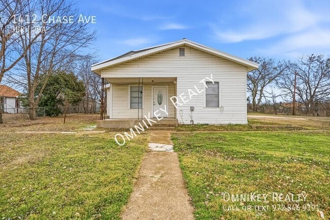 Building Photo - 1412 Chase Ave