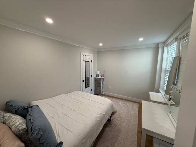 Photo - 2031 Commonwealth Ave Unit 10