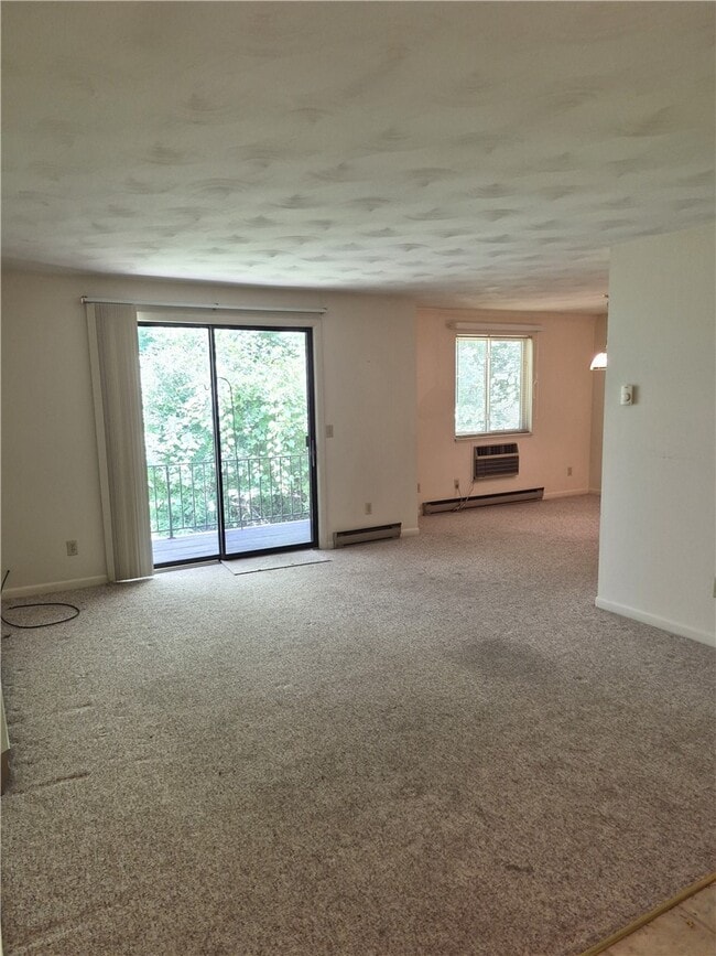 Photo - 120 E Church St