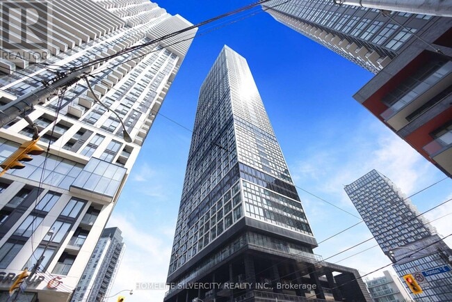 Photo - 181 Dundas St E Unit Ph8