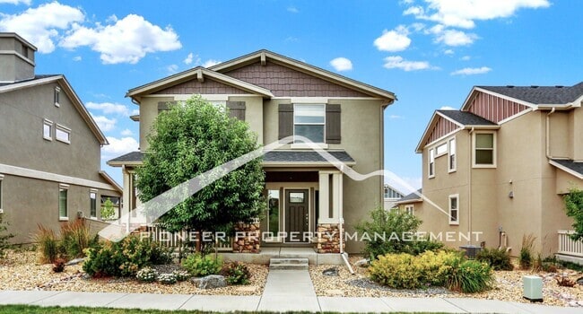 Building Photo - Modern Home in desirable Northgate Colorad...