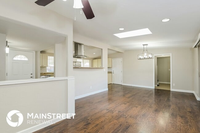 Photo - 7401 E 19th St