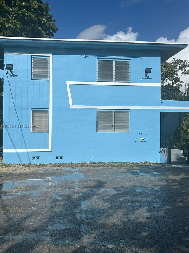 Photo - 1565 SW 6th St Unit 2