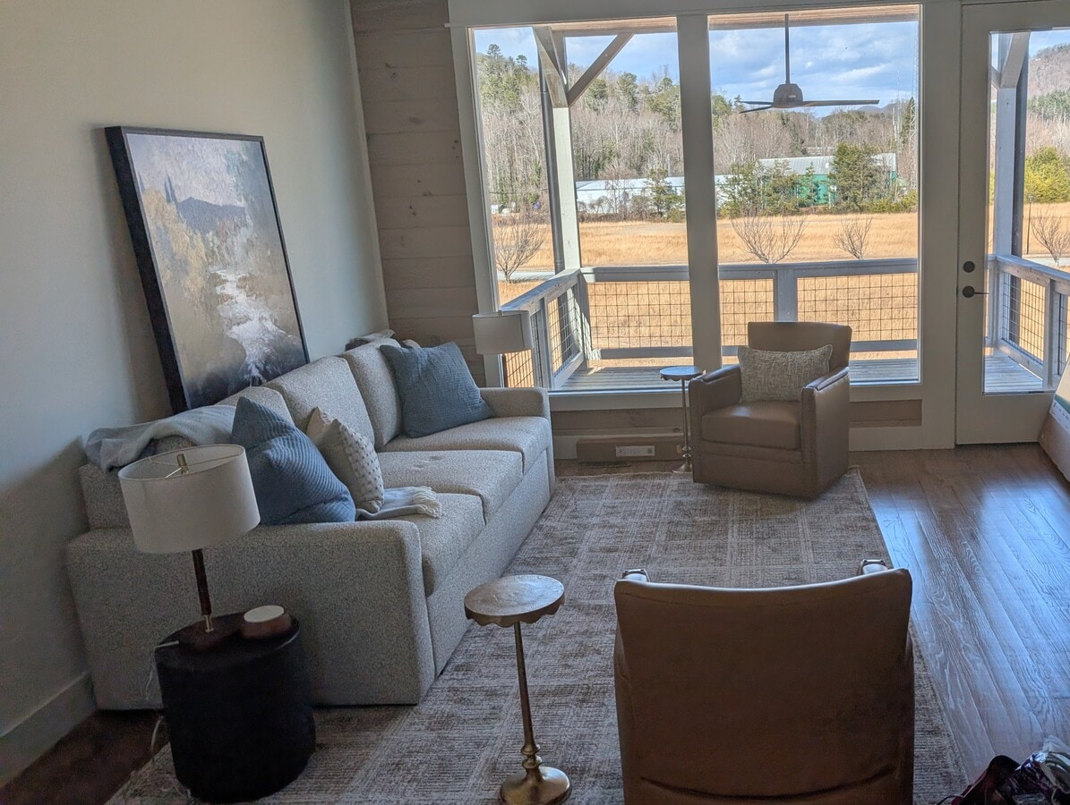 Photo - 51 Cottonwood St