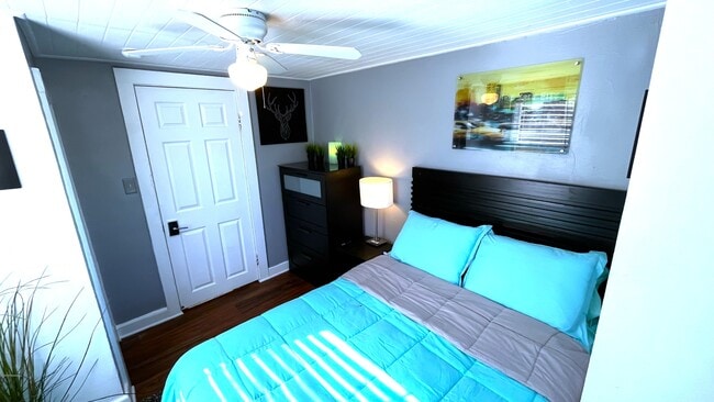 306 N Keech St Unit 2 Room 1