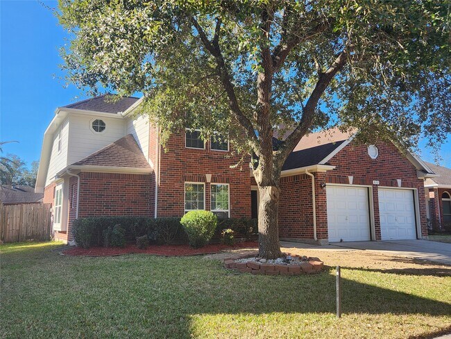 Building Photo - 3131 Signal Hill Dr