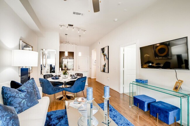 Photo - Unlock Your Space Unit CLR1