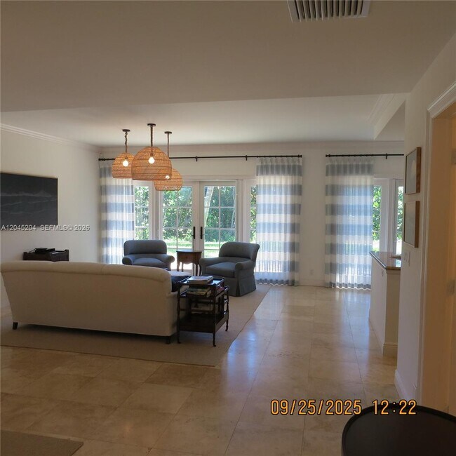 Photo - 404 S Beach Rd