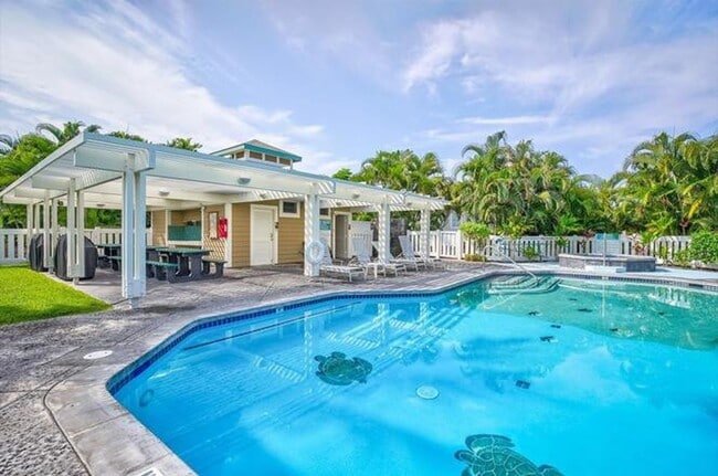 Photo - 3BD/2BA UPPER UNIT UNIT AT ALII LANI WITH AC!