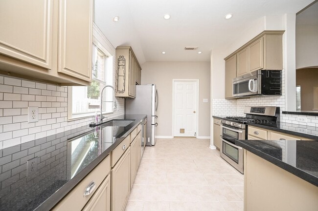 Photo - 12138 Havenmist Dr