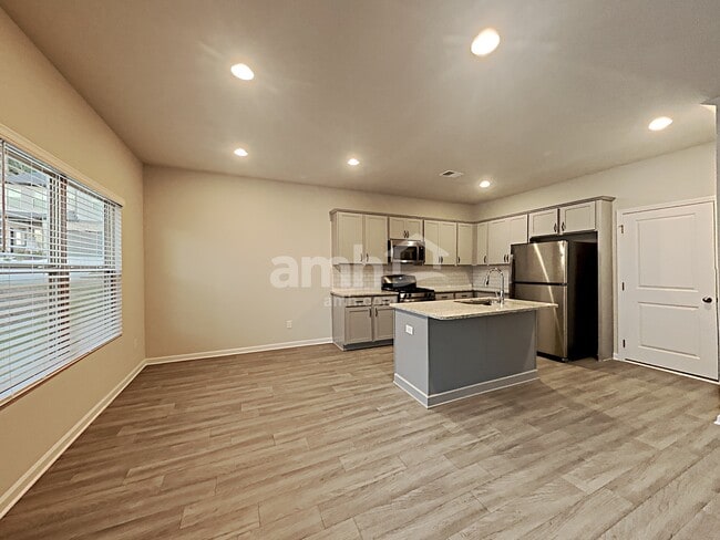 339 Winston Cir
