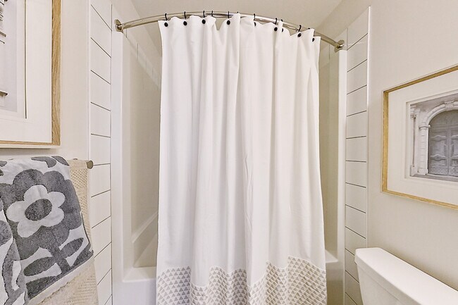 Photo - Timber Pointe Apartments