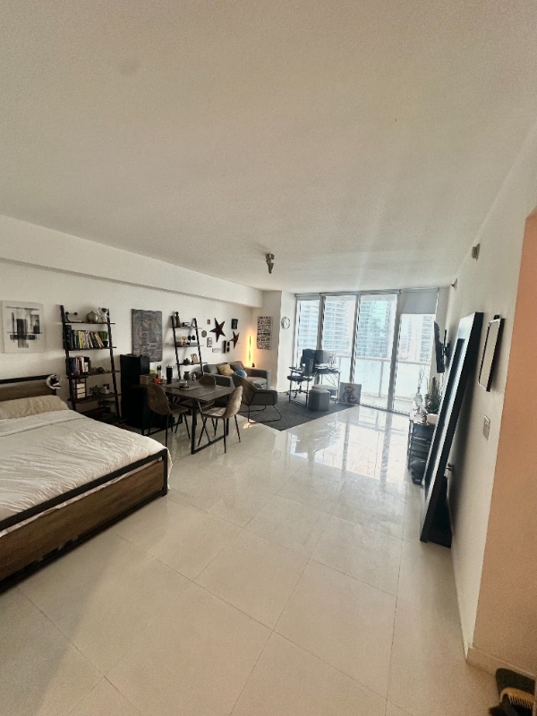Photo - 465 Brickell Ave